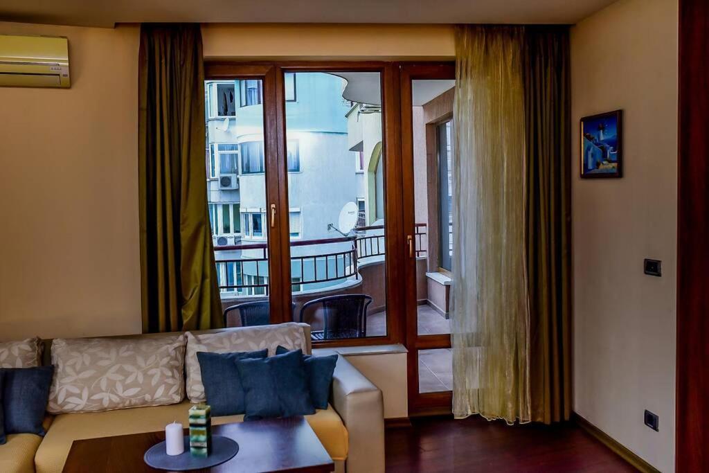 Sea View Apartment Next To Sea Garden And Beach Warna Zewnętrze zdjęcie